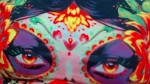  Thalia  online show from April 8, 4:10 pm