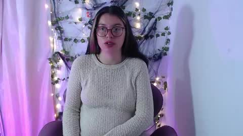   online show from October 27, 9:09 am