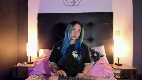 Thamy online show from March 28, 1:18 am