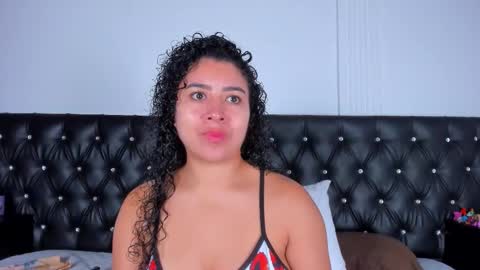 Snapshot of thara_webstter chatting on September 10, 11:44 am thara webstter online show from September 10, 11:44 am