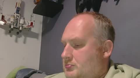 the007146368 online show from April 15, 6:33 pm