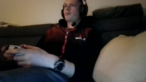 Dennis online show from March 6, 9:14 pm