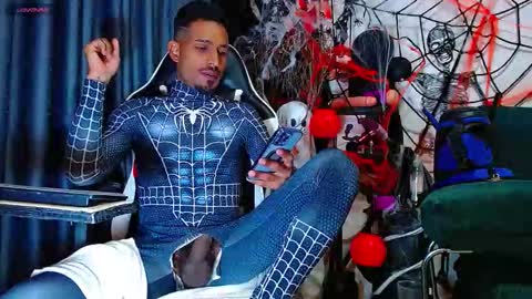 the dog lian online show from November 1, 12:48 pm