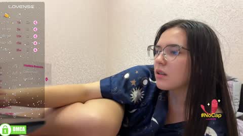 Snapshot of the_princese chatting on February 5, 7:10 pm Alice online show from February 5, 7:10 pm