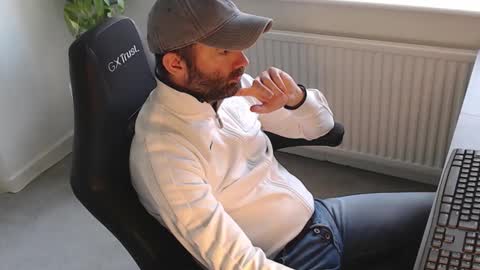 the_sensual_masturwait online show from November 4, 11:00 am