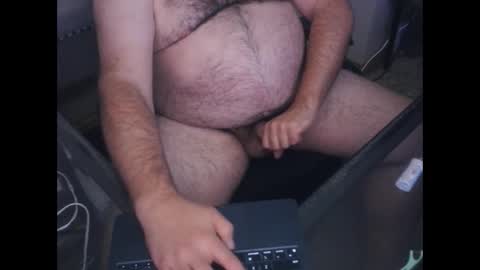Snapshot of thebearking69 chatting on September 26, 4:20 am The Bear King online show from September 26, 4:20 am