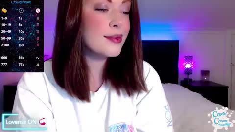 thecrystalcream online show from May 12, 6:06 pm