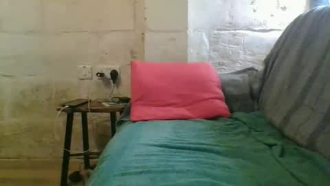 Thefatcurve online show from April 13, 7:12 am