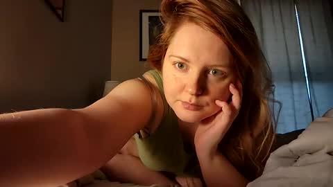 Kassandra Grant online show from December 28, 6:29 pm