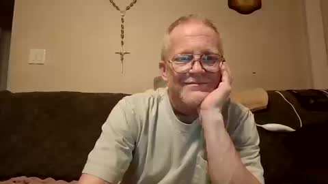 Snapshot of thee_lone_boner chatting on October 11, 9:03 am Alpha online show from October 11, 9:03 am