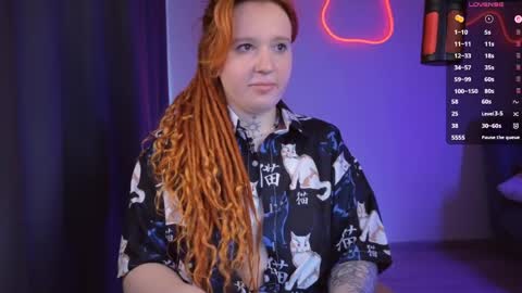 Moon online show from April 4, 9:05 am