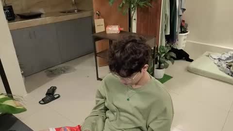 Green online show from December 1, 5:33 pm