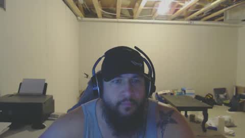 thehawaiian93 online show from March 3, 4:36 am