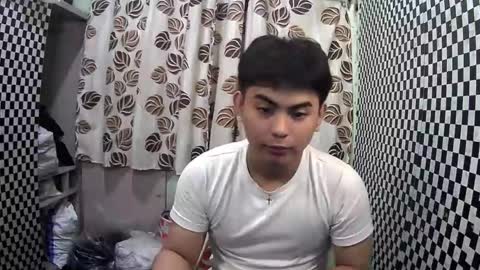 Xerxis online show from February 3, 6:39 pm