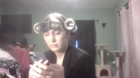 Little Bambii online show from December 5, 7:55 pm