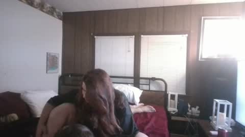 theloglady757013 online show from July 1, 1:58 am