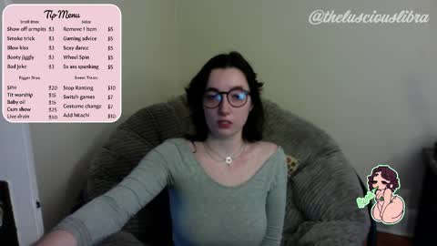 Snapshot of thelusciouslibra chatting on October 19, 10:03 pm thelusciouslibra online show from October 19, 10:03 pm