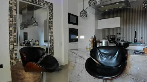 Andriw and Maiol online show from November 30, 9:22 pm