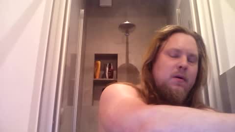 thenewdude1992 online show from December 15, 6:26 pm