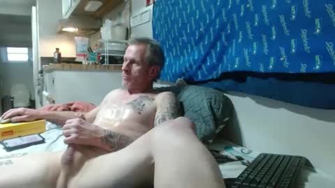 theoneyouwanttwofuck online show from January 11, 11:35 pm