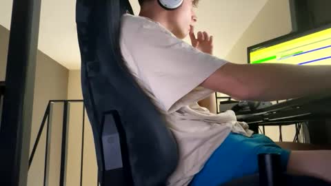 theothede19cm online show from October 16, 11:32 am