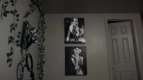 therealferrarii online show from June 15, 3:53 am
