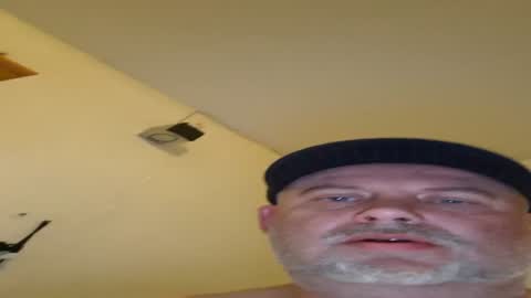therealholland1979 online show from June 12, 7:57 pm