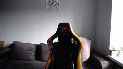 Nick   online show from October 22, 7:55 am