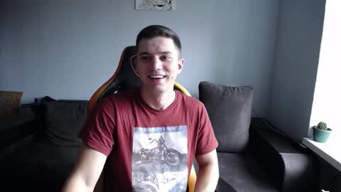 Snapshot of theroadtomars chatting on October 10, 12:00 pm Nick online show from October 10, 12:00 pm