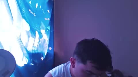 Theron Devereaux online show from April 18, 7:07 pm