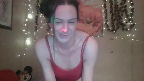 sillymillie0 online show from March 7, 3:28 am