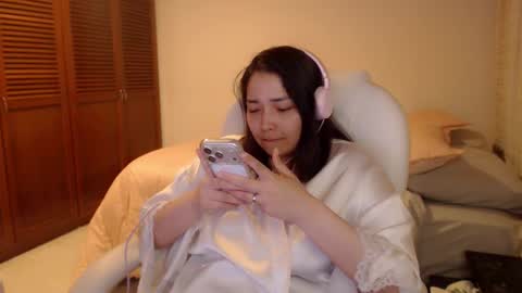 Mai online show from March 15, 9:45 am