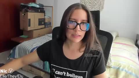 Nicole online show from July 10, 9:19 pm