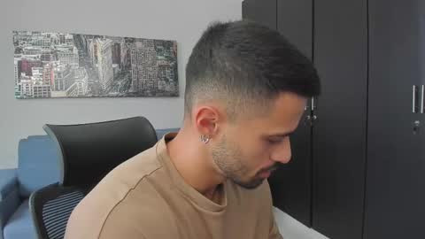 Snapshot of thiago_driussi chatting on October 7, 5:09 pm thiago_driussi online show from October 7, 5:09 pm