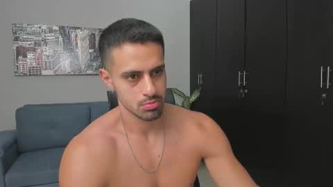 Snapshot of thiago_driussi chatting on September 22, 12:59 am thiago_driussi online show from September 22, 12:59 am