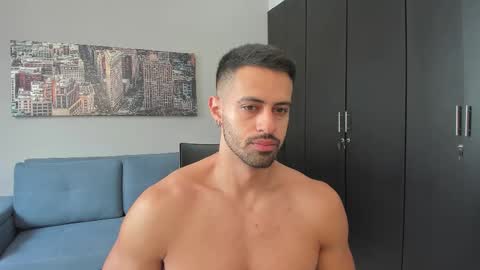 Snapshot of thiago_driussi chatting on October 5, 2:46 pm thiago_driussi online show from October 5, 2:46 pm