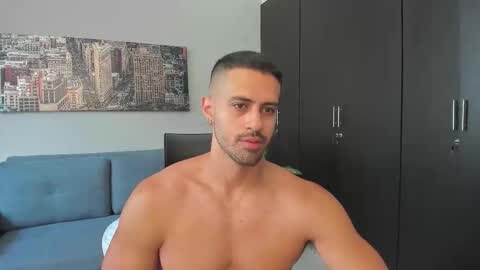 Snapshot of thiago_driussi chatting on September 9, 1:33 pm thiago_driussi online show from September 9, 1:33 pm