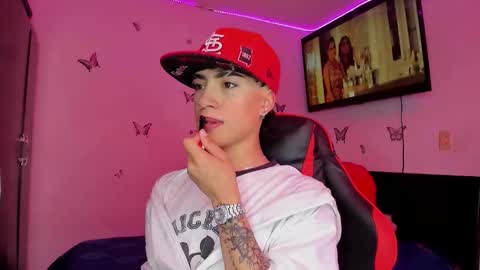 Thiago online show from November 13, 11:46 am