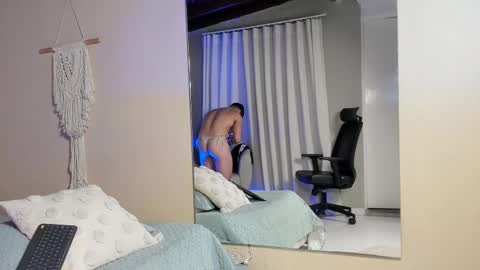 THIAGO online show from March 4, 10:18 pm