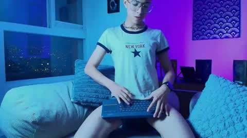 thiago_n_sam online show from September 10, 12:22 am