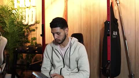 Thiago online show from January 11, 4:46 pm