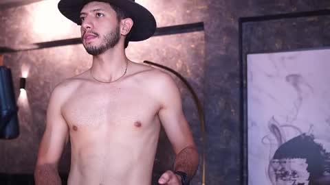 Thiago online show from December 18, 12:55 pm