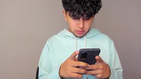 Thiago online show from November 29, 6:04 pm