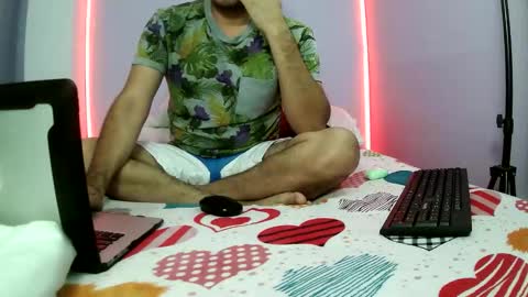 thiagodeseo online show from February 8, 3:21 am