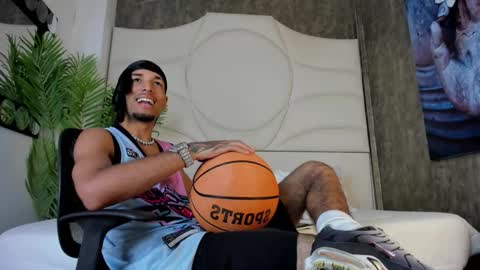 ThiagoFerreti online show from October 29, 7:47 pm