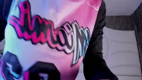 ThiagoFerreti online show from November 11, 8:11 pm