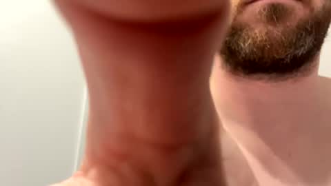 thickandmeaty9incher online show from February 11, 11:42 am