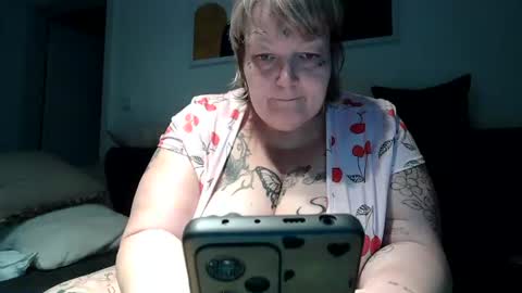 thickdarkangel online show from July 2, 6:46 pm