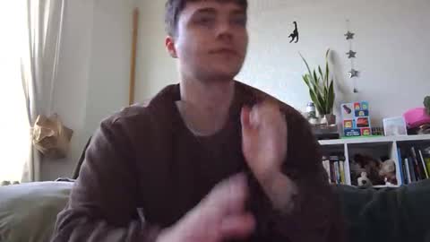 Snapshot of thickplantguy chatting on October 5, 3:52 pm thickplantguy online show from October 5, 3:52 pm