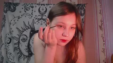 Snapshot of thighswithspikes chatting on October 23, 8:16 am Melisa online show from October 23, 8:16 am